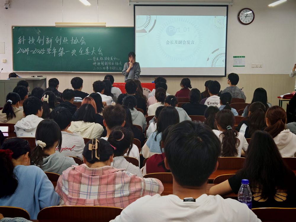 7152d108b86d409d8ff427aef7256773.jpg 7152d108b86d409d8ff427aef7256773.jpg