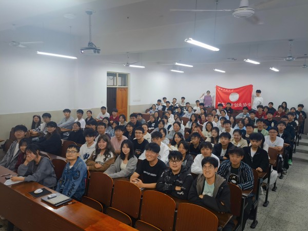 7f583ef85ac4405eb2387a55ac36559d.jpg 7f583ef85ac4405eb2387a55ac36559d.jpg