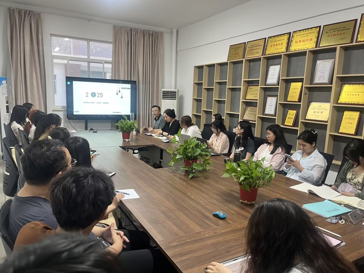 d2e1d565c09942248183ab2fb44cf79b.jpg d2e1d565c09942248183ab2fb44cf79b.jpg